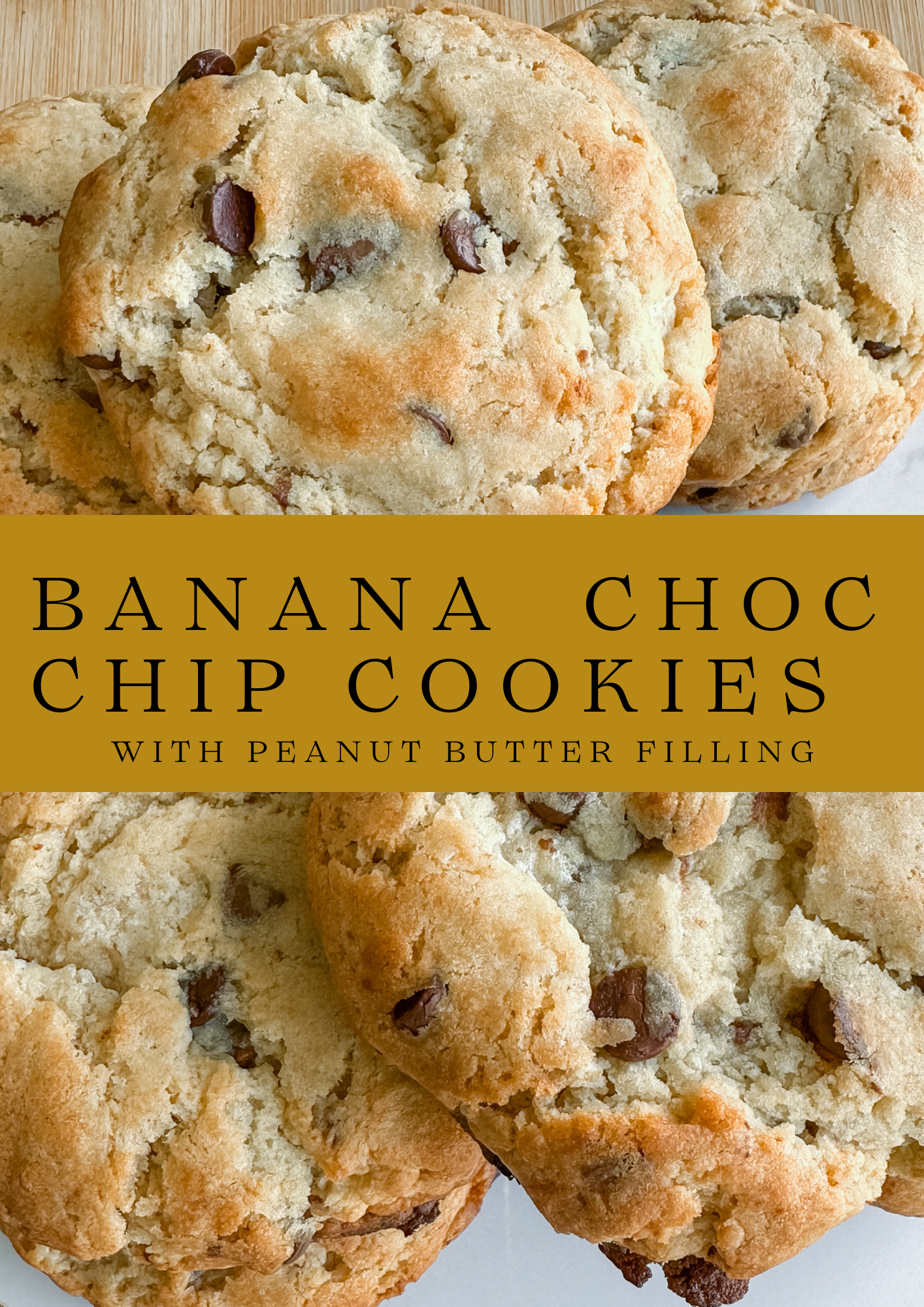 🍌If banana bread and chocolate chip cookies had a baby - Banana Choc Chip Cookies with Peanut Butter Center